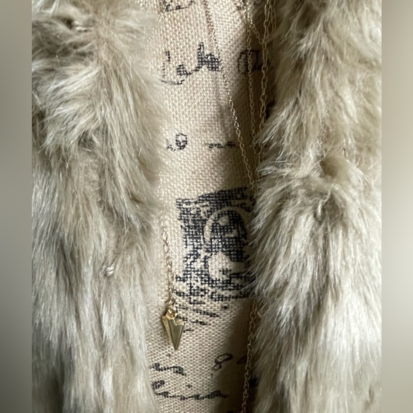 Banana Republic Faux Fur Jacket XS - Picture 4 of 6